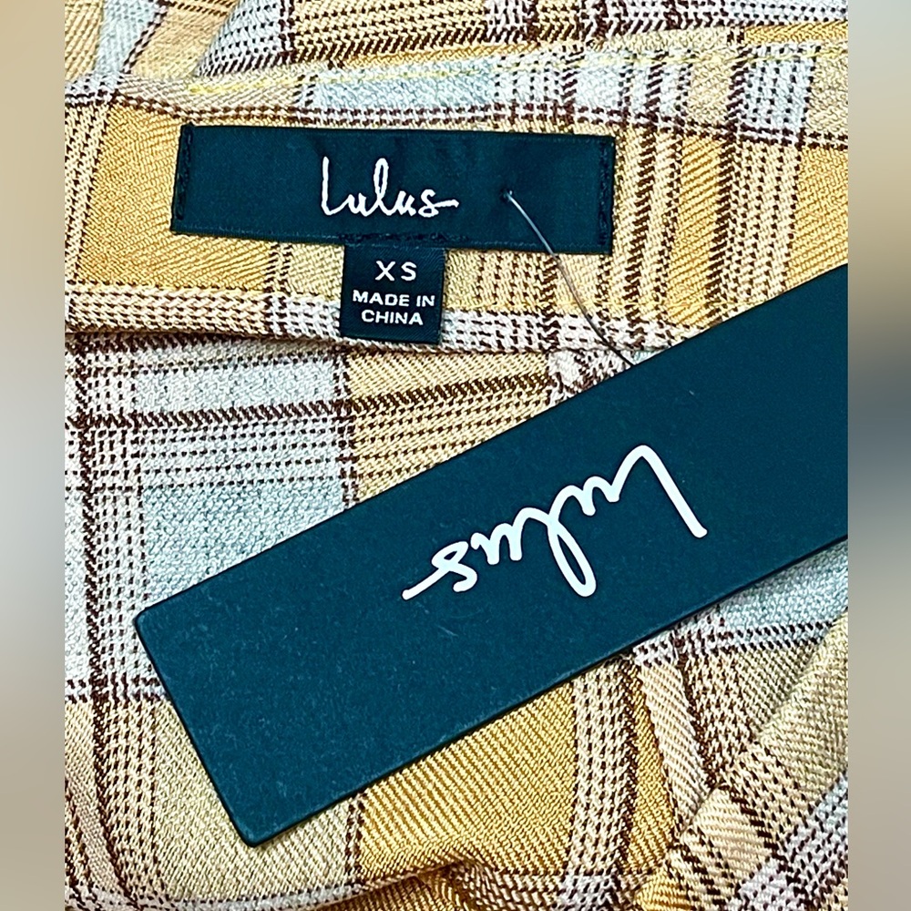 New Lulus XS plaid skort - Picture 3 of 3